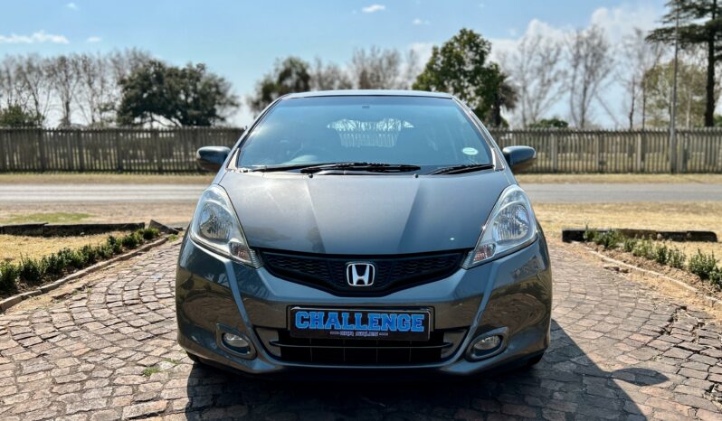 
								Honda Jazz 1.5 Executive full									
