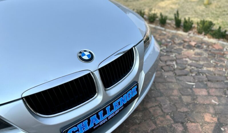 
								BMW 3 Series 320d full									