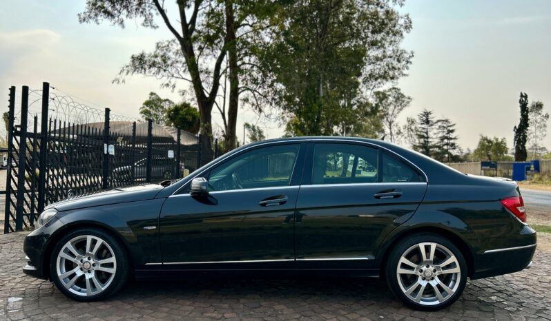 
								2012 Mercedes-Benz C-Class C350CDI Elegance full									