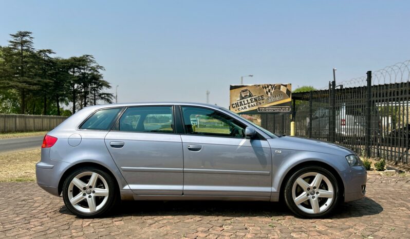 
								Audi A3 Sportback 2.0T Ambition DSG full									