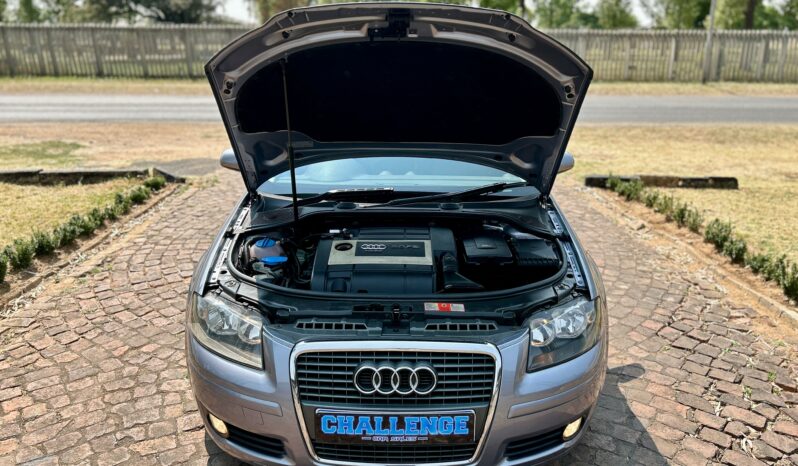 
								Audi A3 Sportback 2.0T Ambition DSG full									