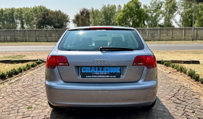 
								Audi A3 Sportback 2.0T Ambition DSG full									