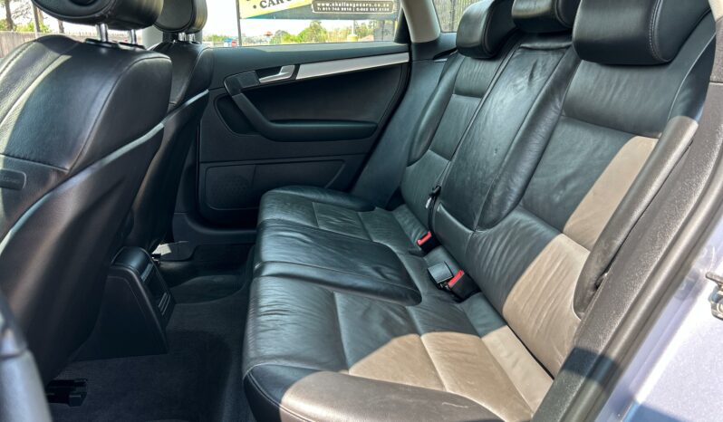 
								Audi A3 Sportback 2.0T Ambition DSG full									