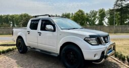 Nissan Navara 2.5dCi Double Cab XE