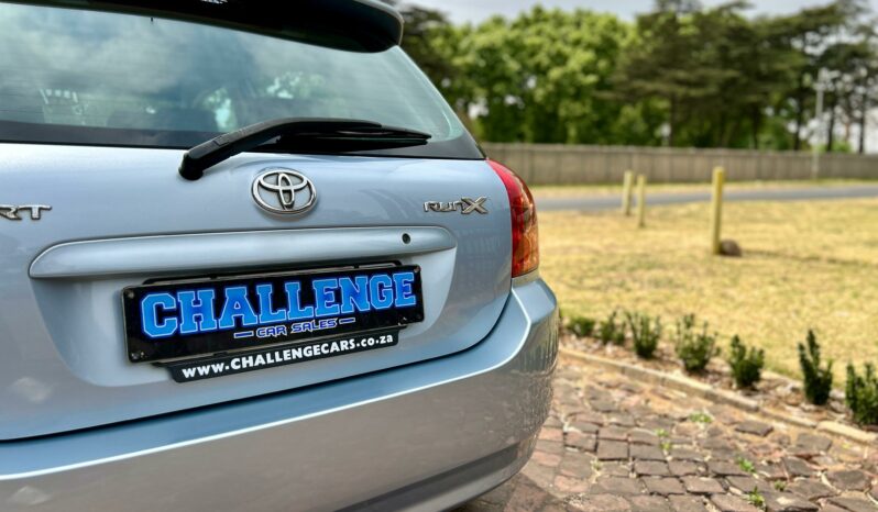 
								Toyota RunX 140i RT full									