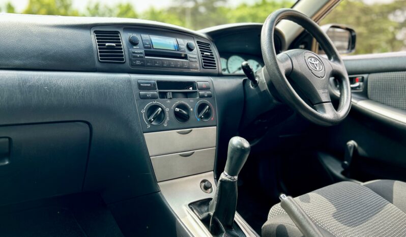 
								Toyota RunX 140i RT full									