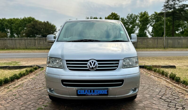 
								Volkswagen Caravelle T5 2.5 TDI (128kW) Auto full									