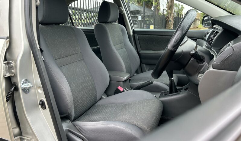 
								Toyota Corolla 140i full									