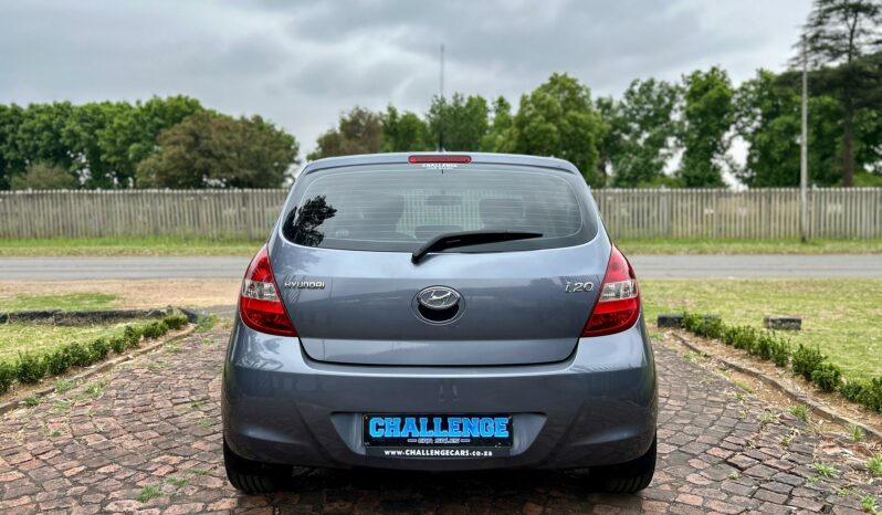 
								Hyundai i20 1.4 full									