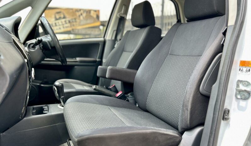 
								Suzuki SX4 2.0 Auto full									