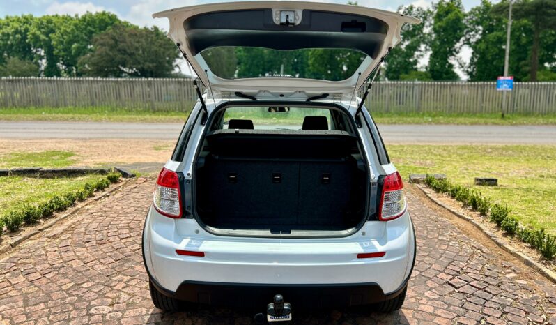 
								Suzuki SX4 2.0 Auto full									