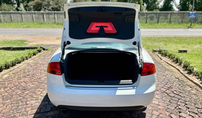 
								Audi A4 2.0 Auto full									