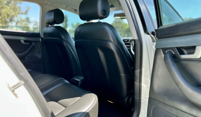 
								Audi A4 2.0 Auto full									