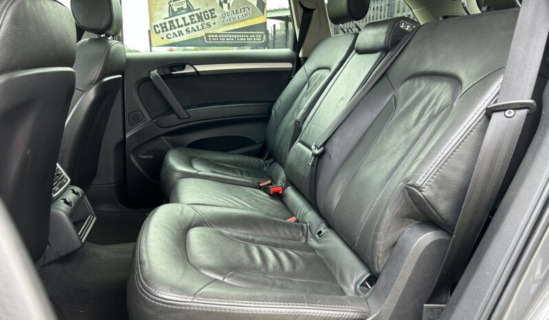 
								Audi Q7 3.0TDI Quattro full									