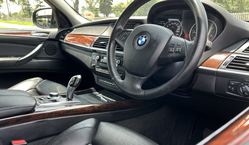 
								BMW X5 xDrive35d full									