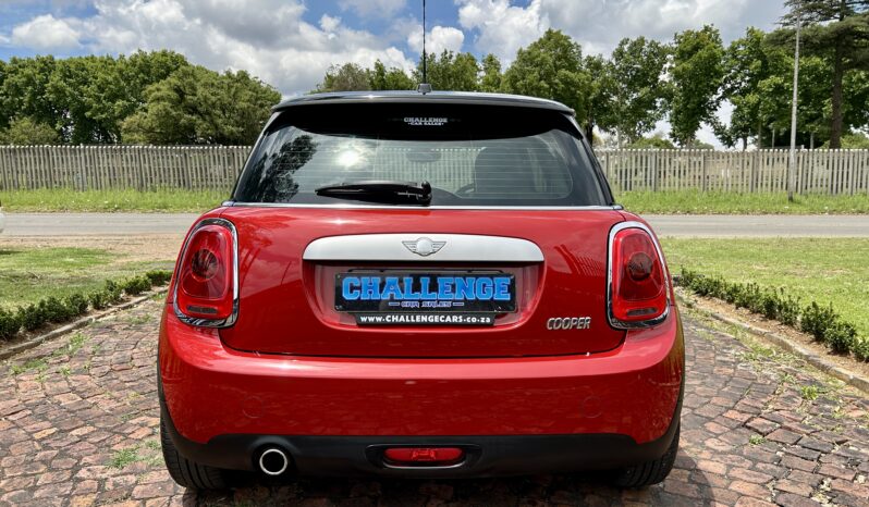 
								MINI Cooper full									