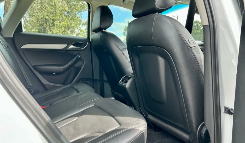 
								Audi Q3 2.0 TDI quattro Auto (130kW) full									