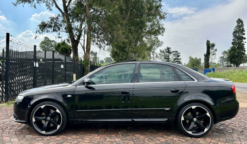 
								Audi A4 2.0 TFSI full									