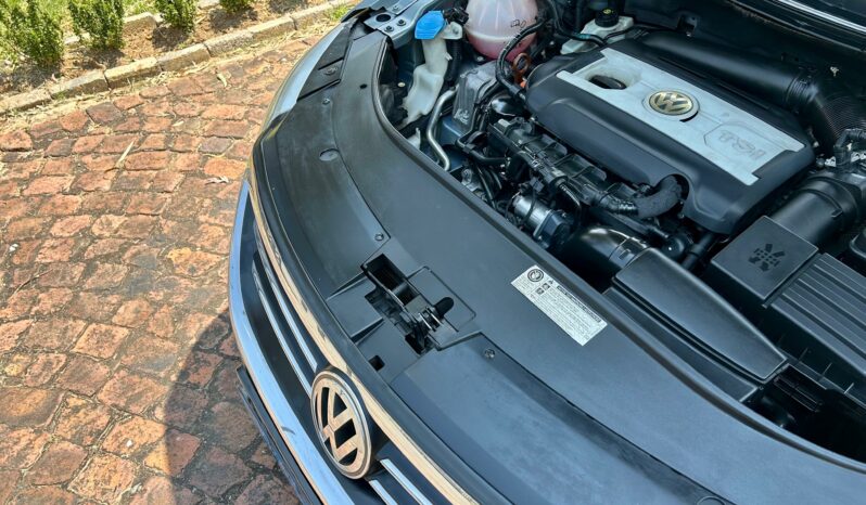 
								Volkswagen CC 2.0 TSI DSG full									