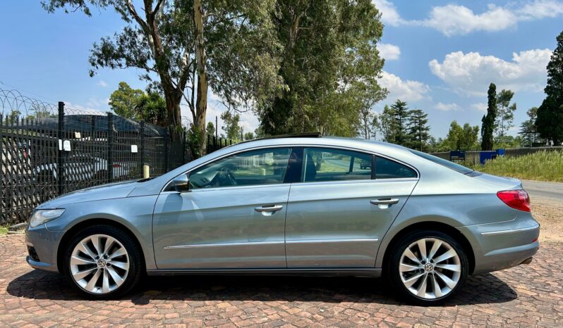 
								Volkswagen CC 2.0 TSI DSG full									