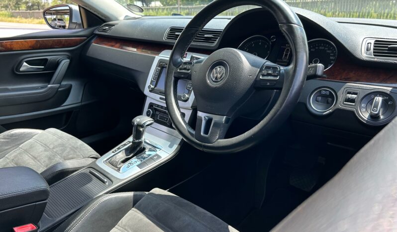 
								Volkswagen CC 2.0 TSI DSG full									