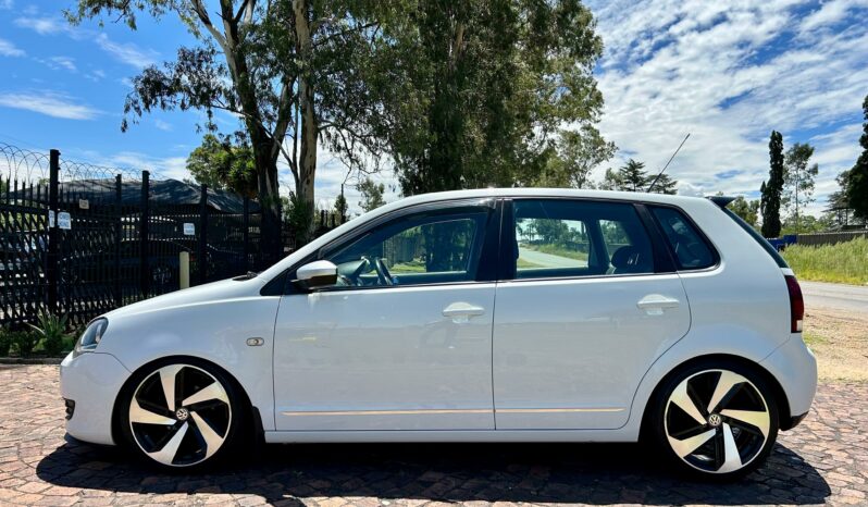
								Volkswagen Polo Vivo GP 1.4 Eclipse full									