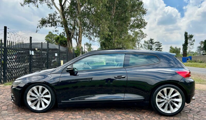 
								Volkswagen Scirocco 2.0 TSI Sportline full									