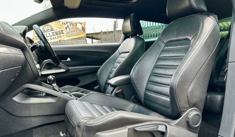 
								Volkswagen Scirocco 2.0 TSI Sportline full									