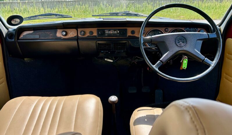 
								Volkswagen Variant 412 full									