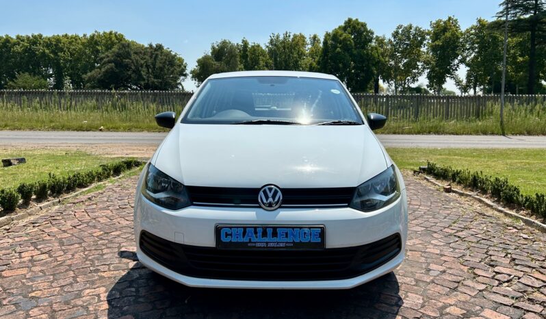 
								Volkswagen Polo Vivo 1.4 Trendline full									