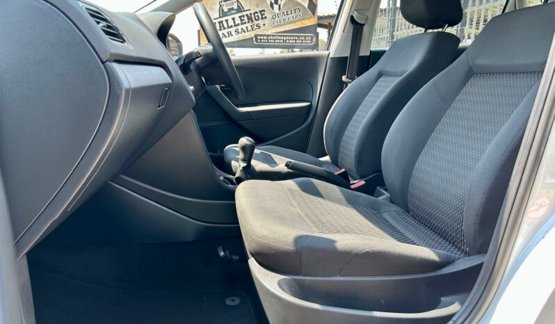 
								Volkswagen Polo Vivo 1.4 Trendline full									