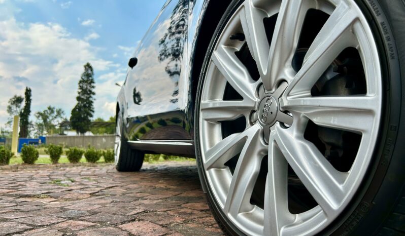 
								Audi A1 1.0 TFSI S | 25 TFSI full									