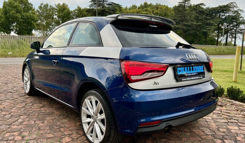 
								Audi A1 1.0 TFSI S | 25 TFSI full									