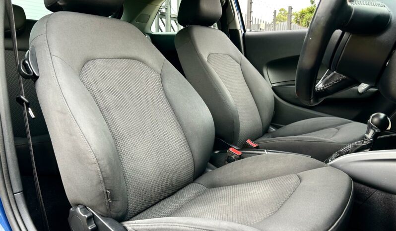 
								Audi A1 1.0 TFSI S | 25 TFSI full									