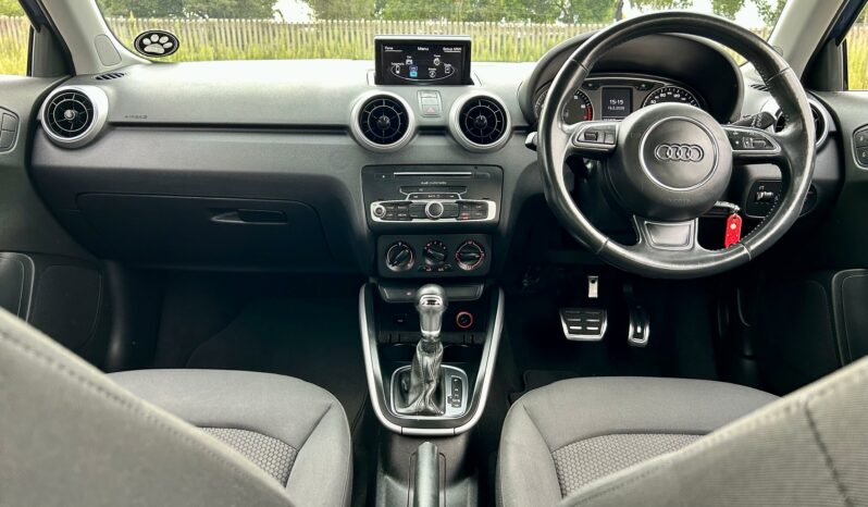 
								Audi A1 1.0 TFSI S | 25 TFSI full									