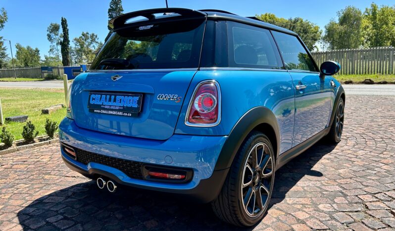 
								MINI Cooper S Bayswater edition full									