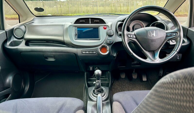 
								Honda Jazz 1.5 Executive full									