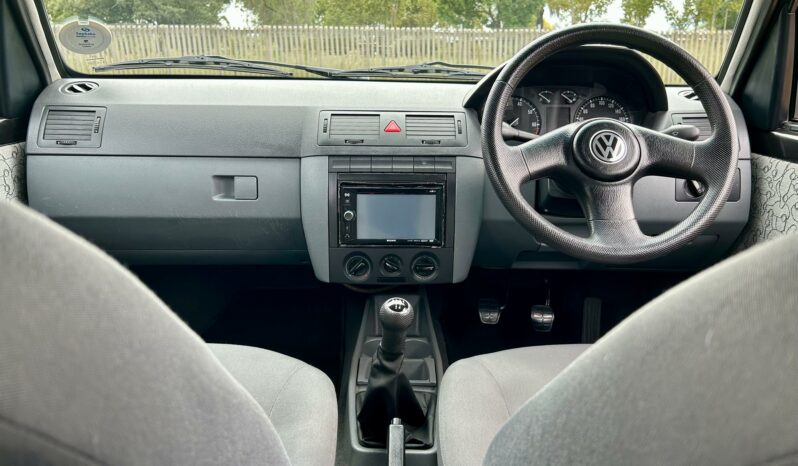 
								Volkswagen Citi Sport 1.4i full									