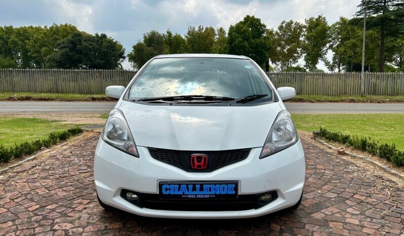 
								Honda Jazz 1.5i EX full									