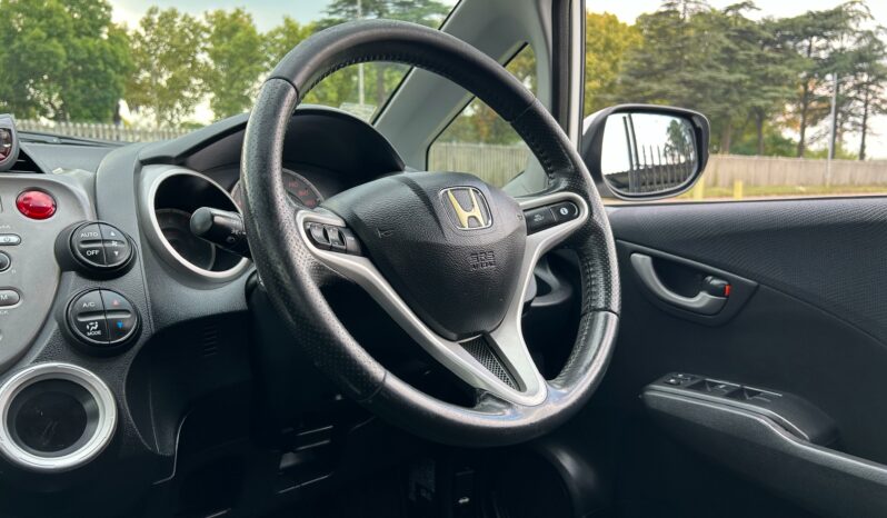 
								Honda Jazz 1.5i EX full									