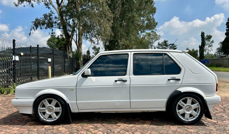 
								Volkswagen Citi 1.4i full									