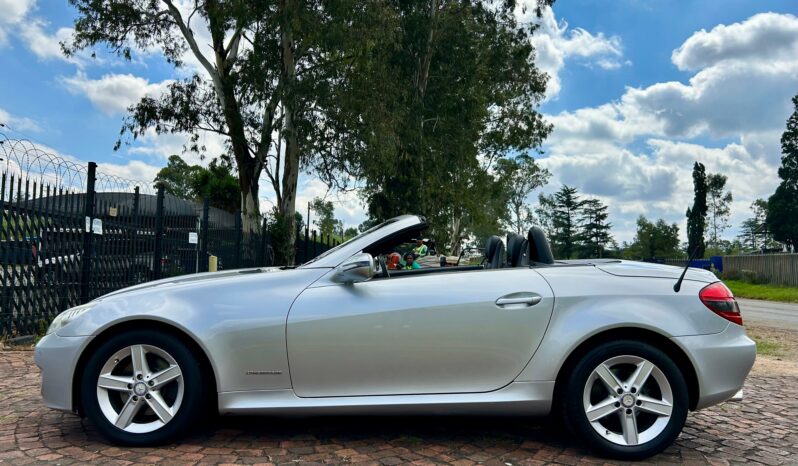 
								Mercedes-Benz SLK 200 K full									