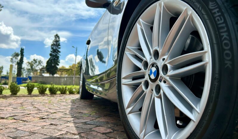 
								BMW 125i Coupe M Sport full									