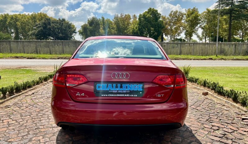 
								Audi A4 1.8 T Ambition full									