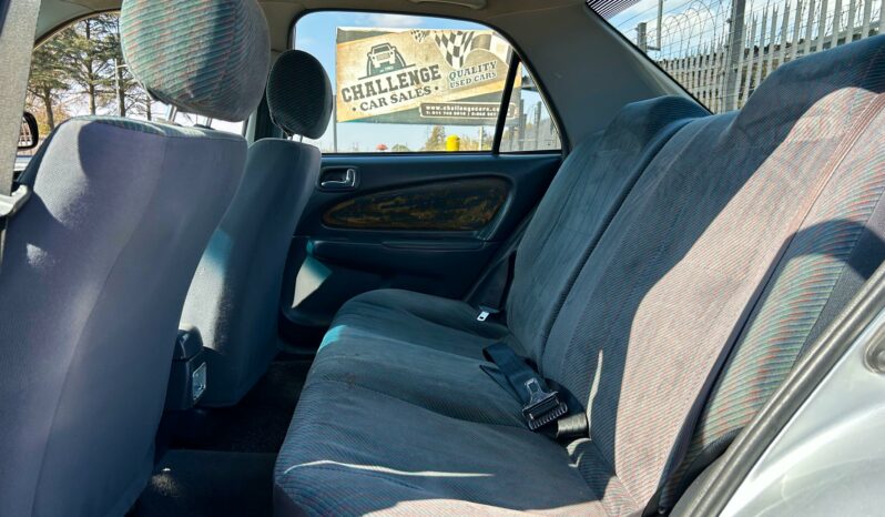 
								Toyota Corolla 180i GLE Auto full									