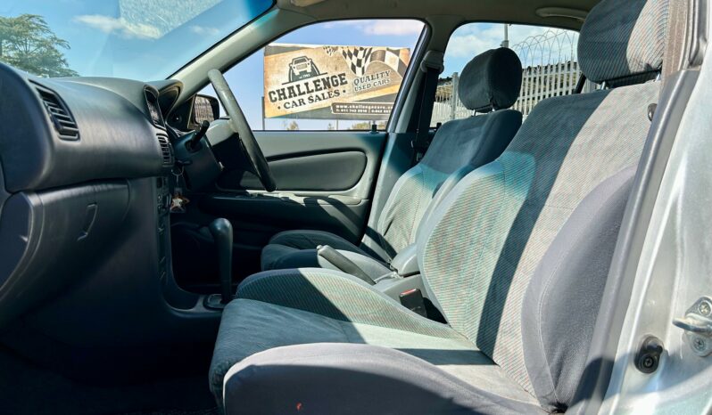 
								Toyota Corolla 180i GLE Auto full									