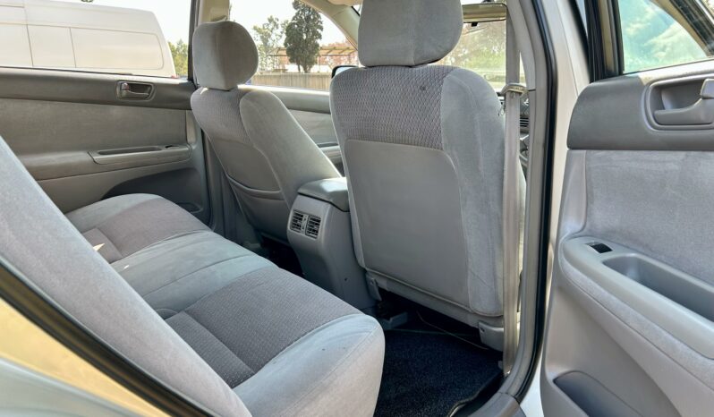 
								Toyota Camry 2.4 XLi Auto full									