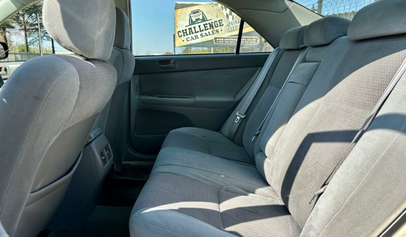 
								Toyota Camry 2.4 XLi Auto full									