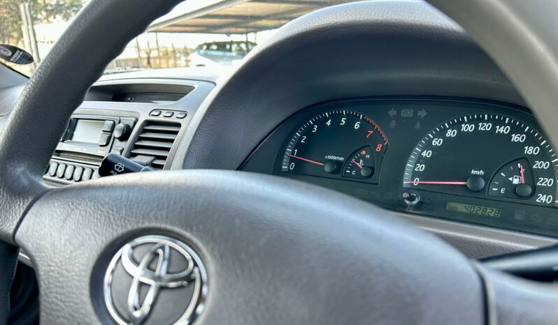 
								Toyota Camry 2.4 XLi Auto full									
