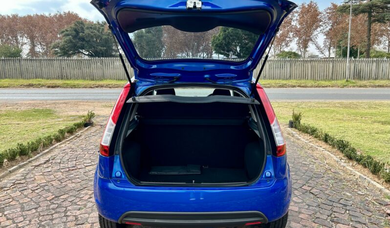 
								Ford Figo 1.4 Ambiente full									